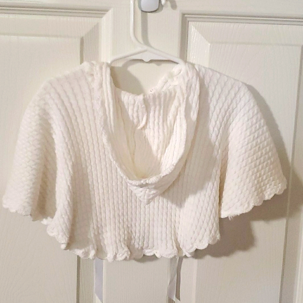 Baby Dove 3-6 Month White Sweater Hood Poncho - Picture 2 of 3